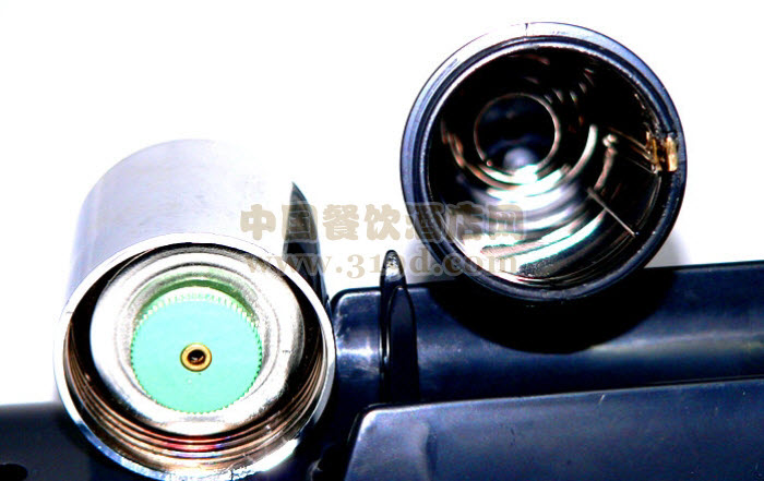 应急手电筒 消防应急手电筒 酒店客房应急手电 宾馆客房应急手电 led手电筒 壁挂式应急手电 防摔手电筒 